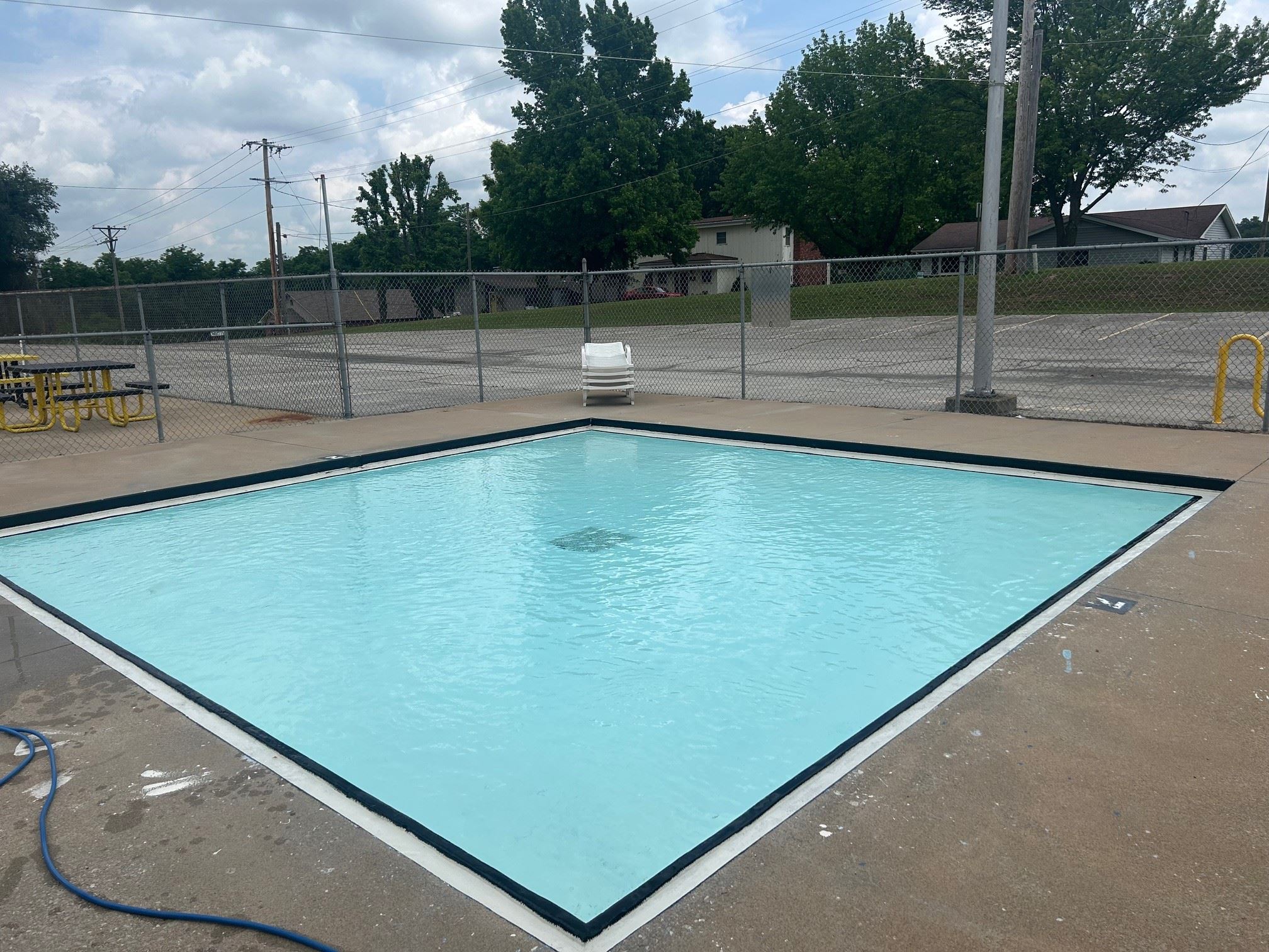 6 & Under Municipal Pool